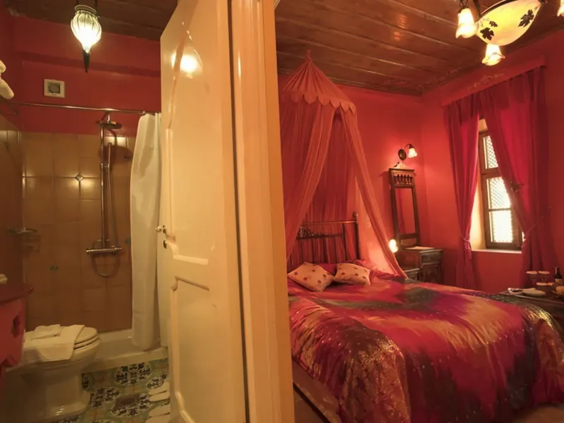 Nikos Takis Fashion Hotel