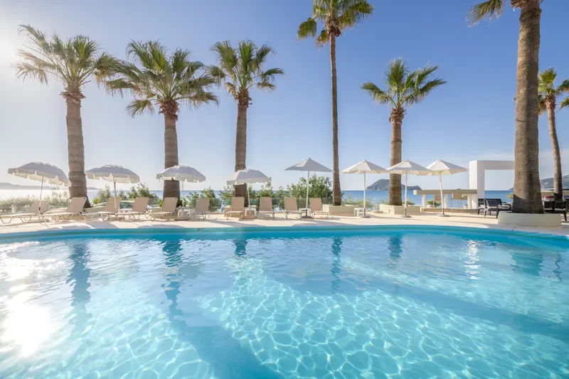 Cameo Beach Resort