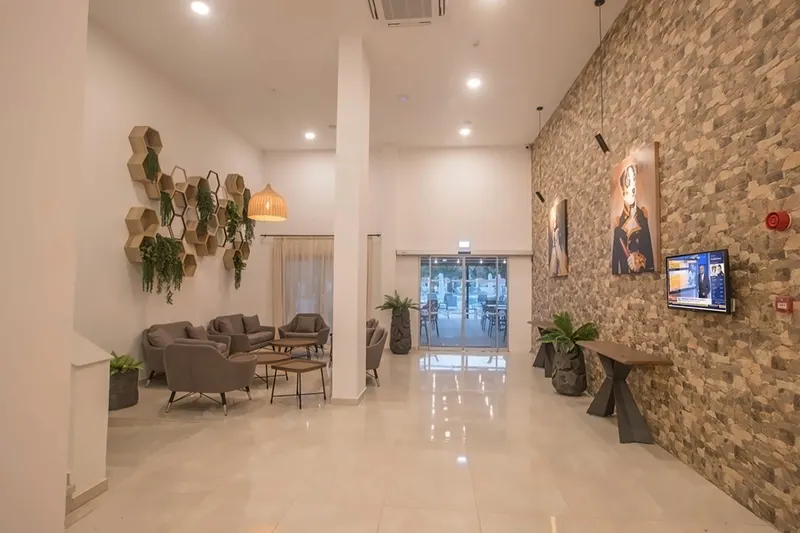 Bohemian Gardens Hotel