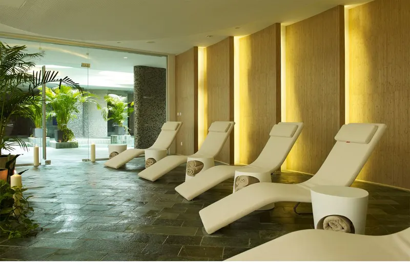 Sunrise Pearl Hotel & Spa