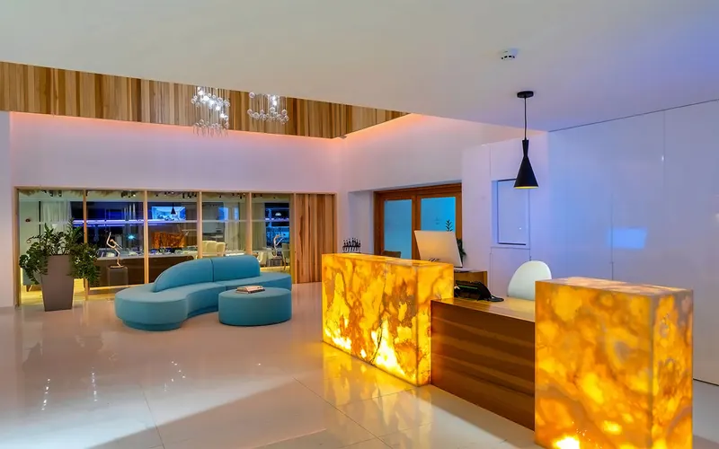 Anemi Hotel and Suites