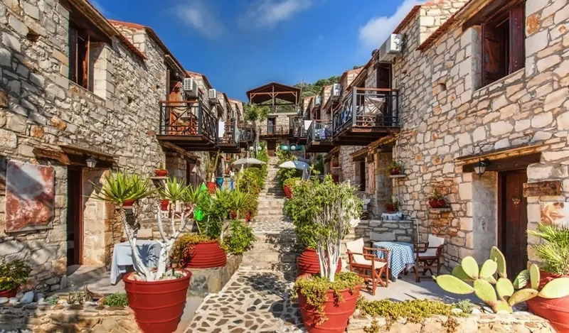 Stone Village Petrino Chorio