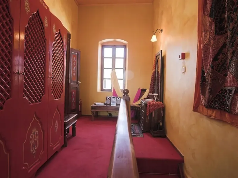 Nikos Takis Fashion Hotel