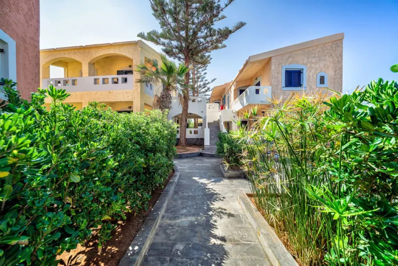 Niros Beach Front Apart Hotel