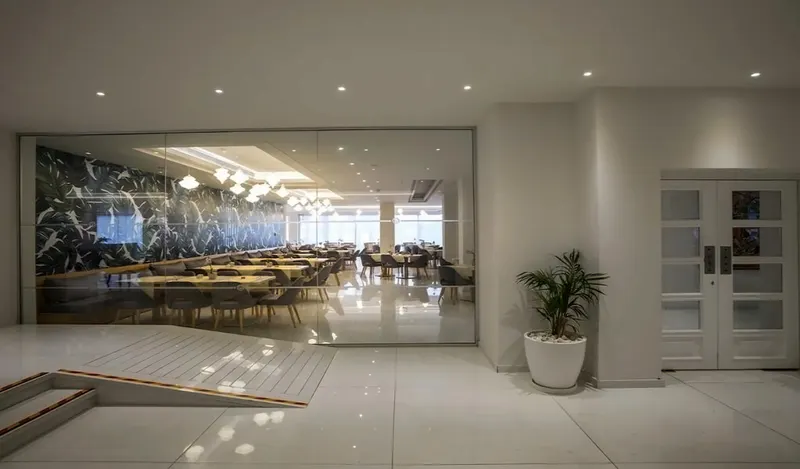 Tsokkos Beach Hotel