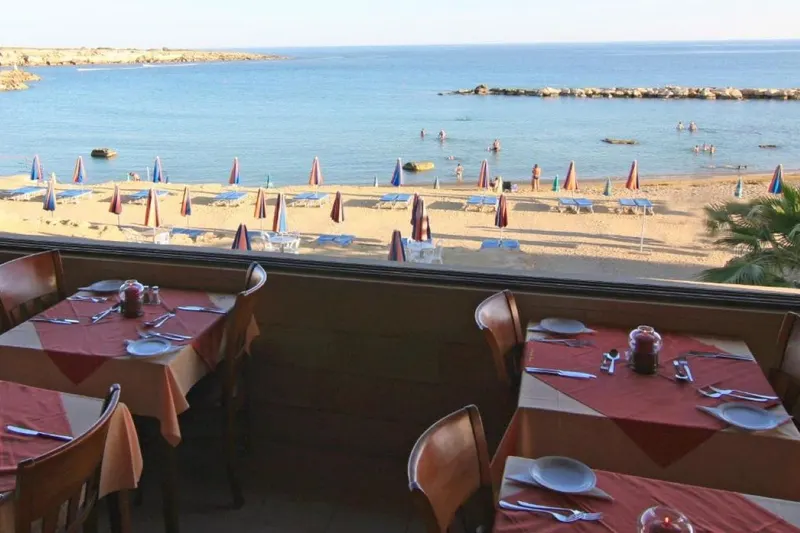 Corallia Beach Hotel Apts