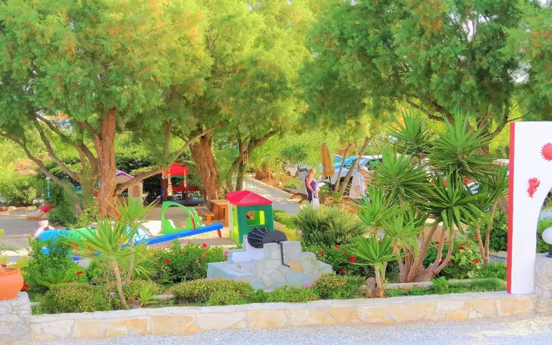 Zorbas Beach Village Hotel