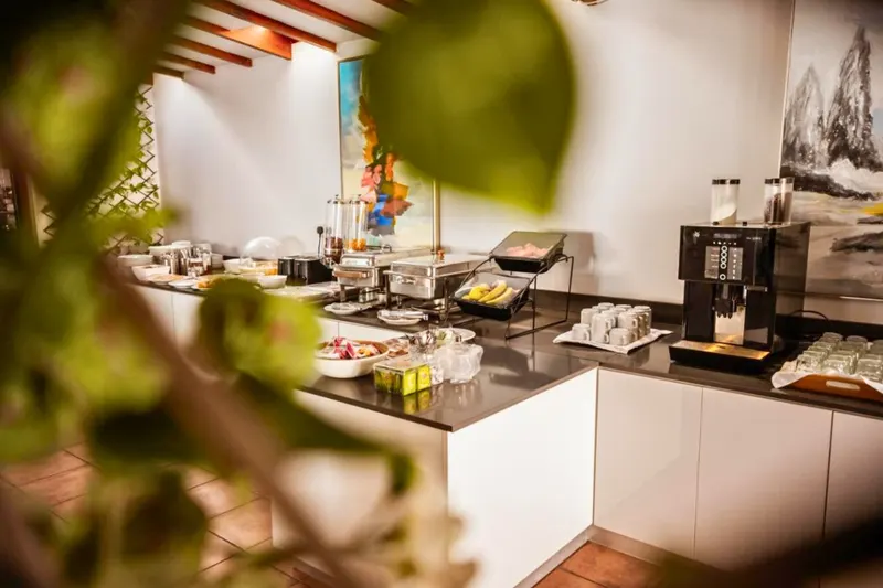 Paul Marie Hotel Apartments