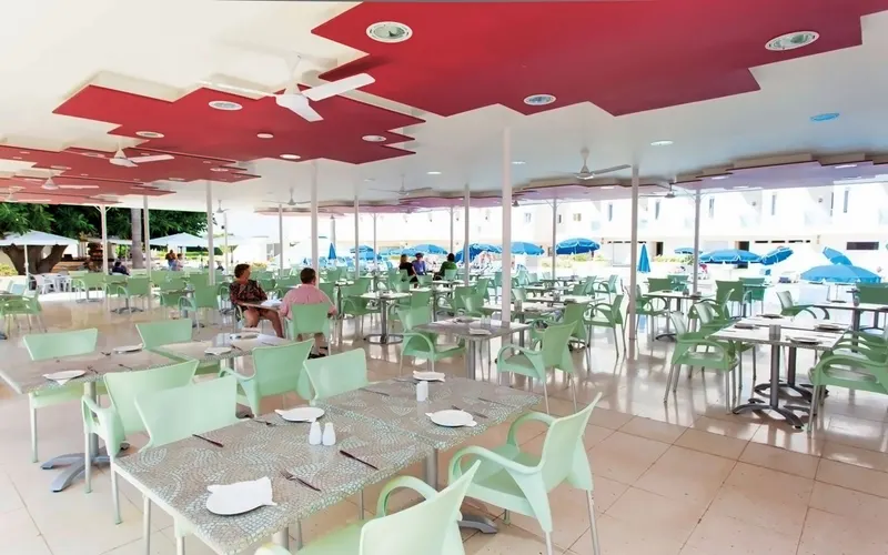Kissos Hotel
