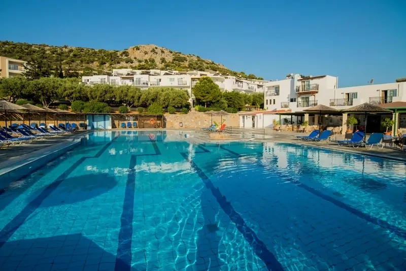 Semiramis Village Hotel