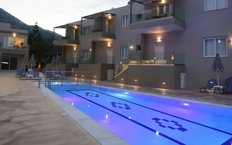 Blue Horizon Apartments