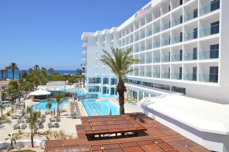 Vassos Nissi Plage Hotel