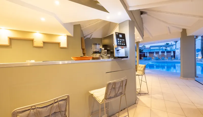 Cameo Beach Resort