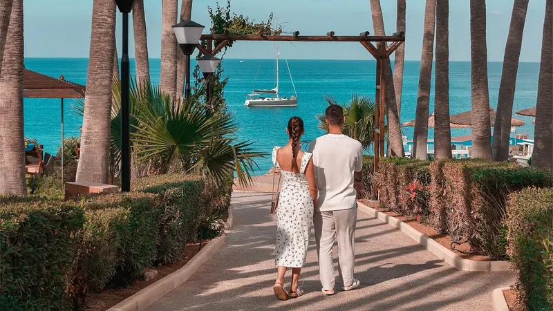 Cavo Maris Beach Hotel