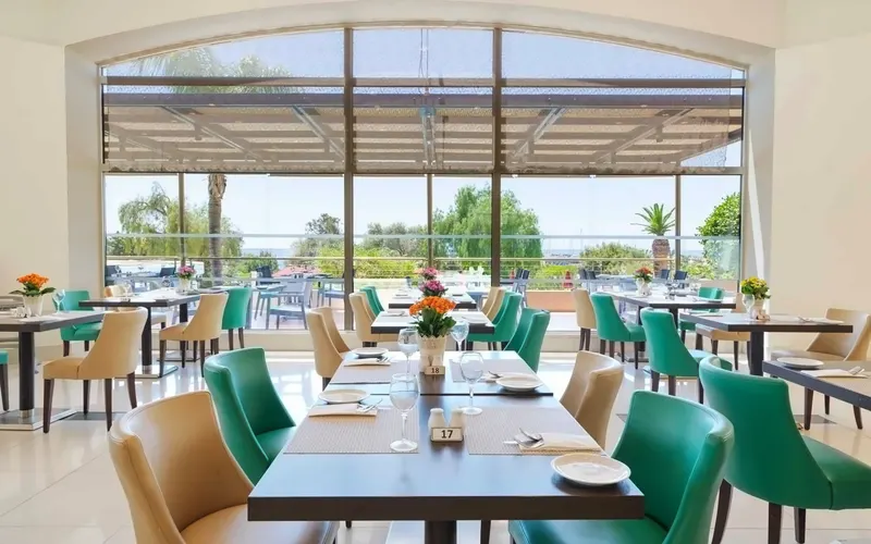 St. Raphael Hotel
