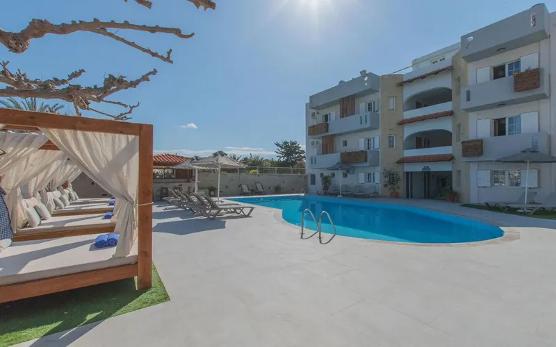 Dimitra Hotel & Apartments