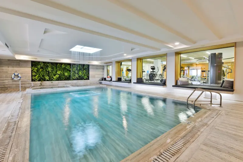Napa Mermaid Hotel & Suites