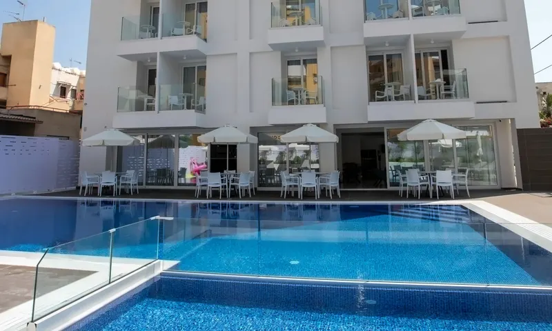 Best Western Plus Larco Hotel