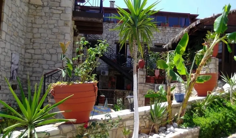 Stone Village Petrino Chorio