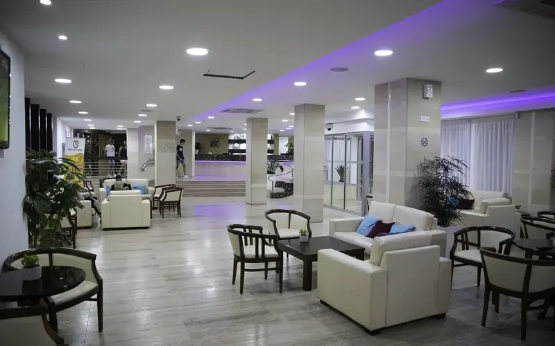 TETYK Hotel & Suites