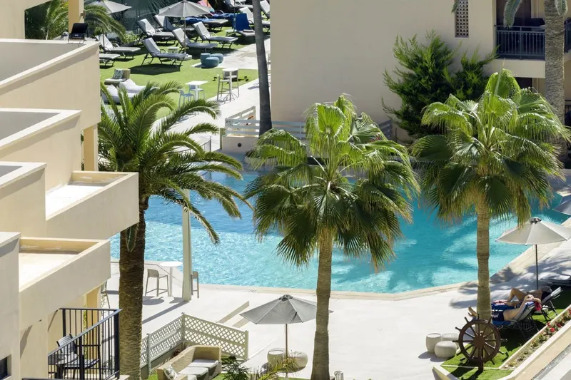 Atlantis Beach Hotel