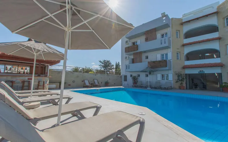 Dimitra Hotel & Apartments