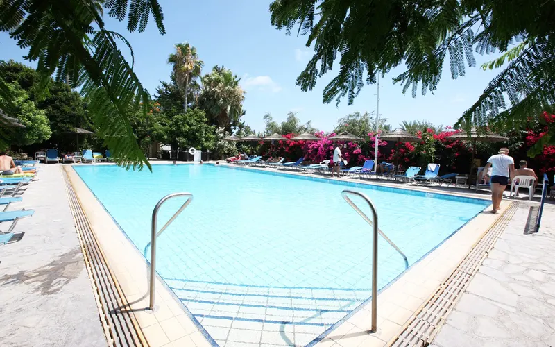 Veronica Hotel