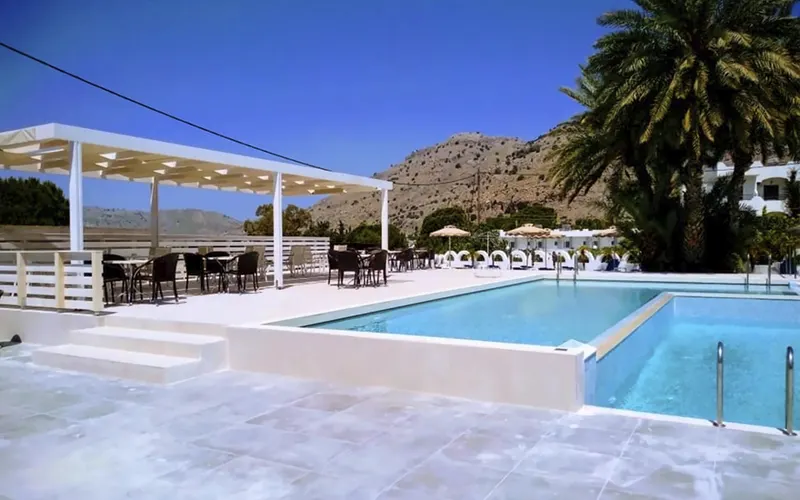 Pefkos Breeze
