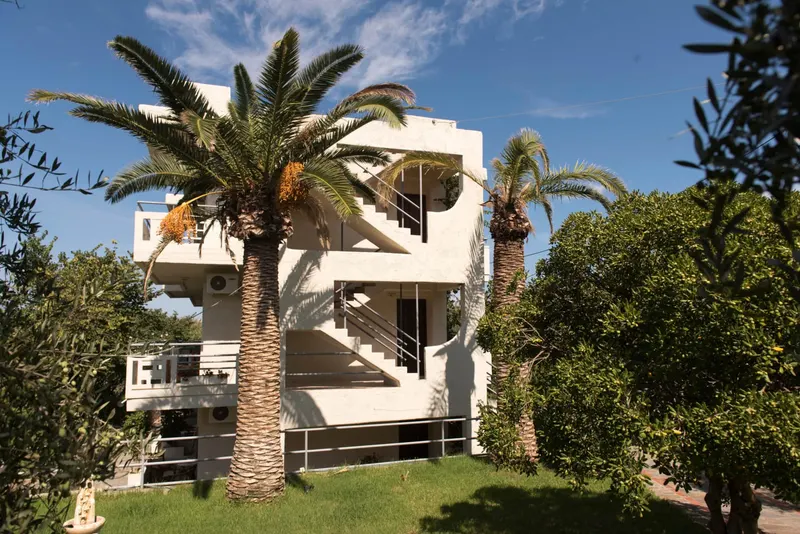 Proimos Apartments