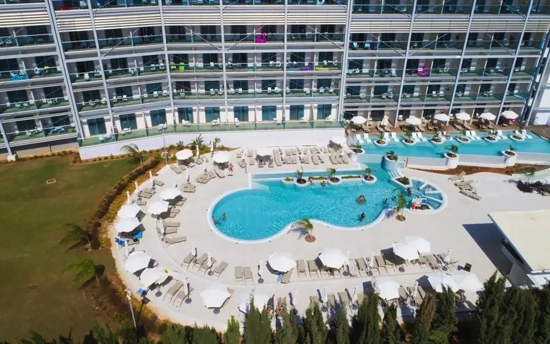 Asterias Beach Hotel