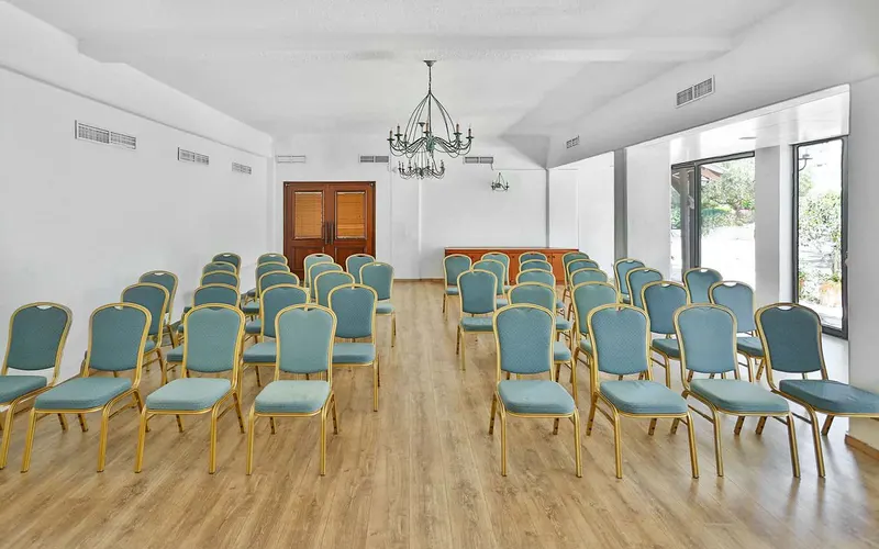 Paphos Gardens Holiday Resort (Apts)