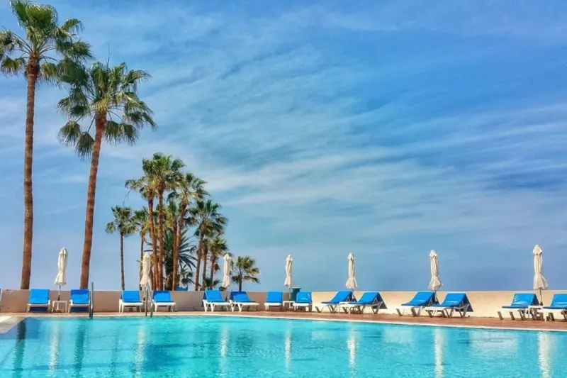 Cynthiana Beach Hotel