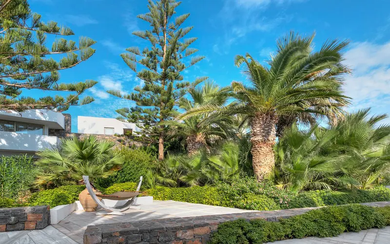 The Island Hotel (Adults Only 16+)
