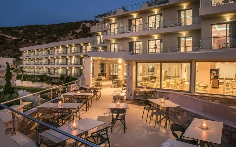 Mistral Mare Hotel