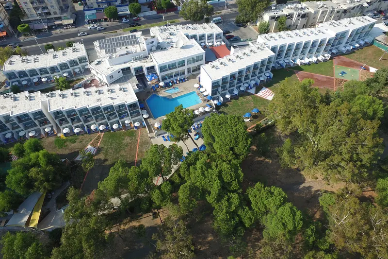 Park Beach Hotel