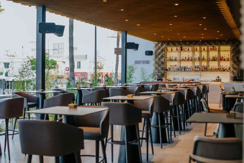 Napa Plaza Hotel (Adults Only 16+)