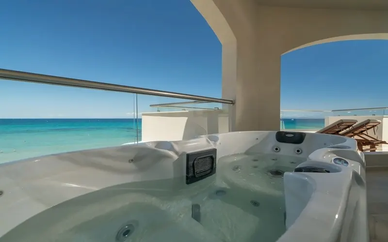 Caravel Suites (Adults only)