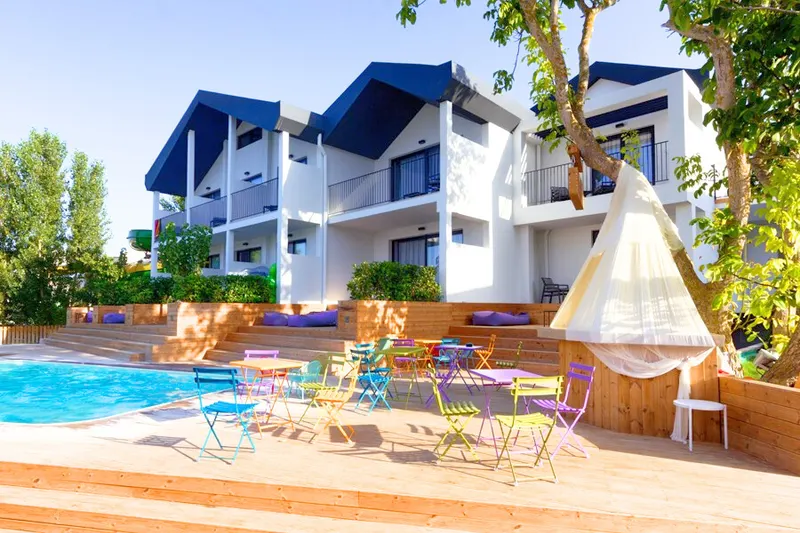 Aqua Bay Hotel