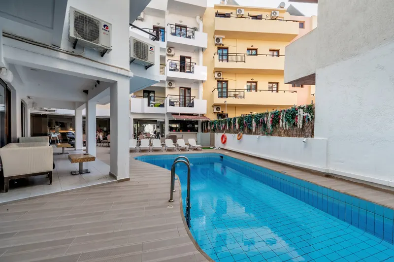 Artemis Hotel Apartments