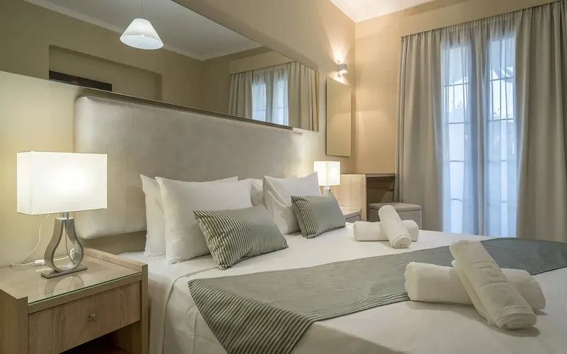 Golden Sun Hotel