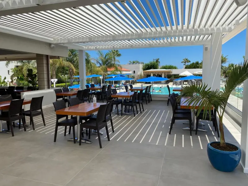COOEE Kyknos Beach Hotel & Bungalows