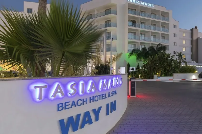 Tasia Maris Beach Hotel & Spa (Adults Only 16+)