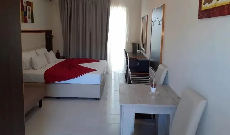 George Beach Studios & Villas
