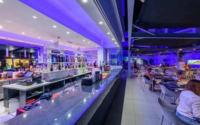 River Rock Hotel