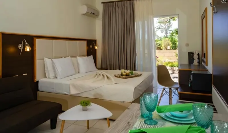 George Beach Studios & Villas