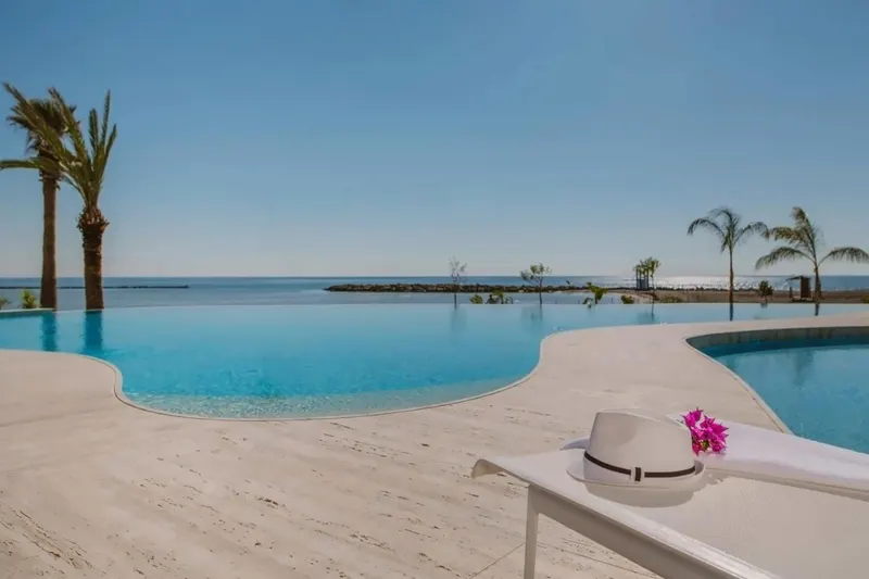 Lebay Beach Hotel