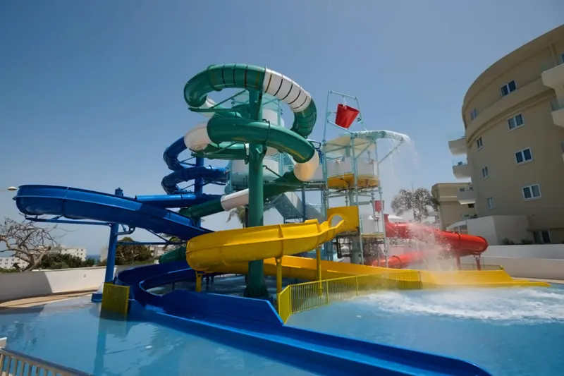Sunrise Oasis Hotel & Waterpark
