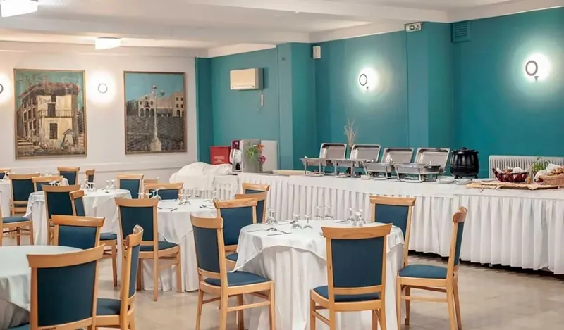 Mimoza Beach Hotel