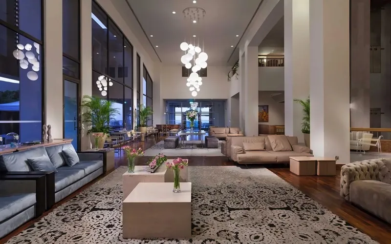 St. Raphael Hotel