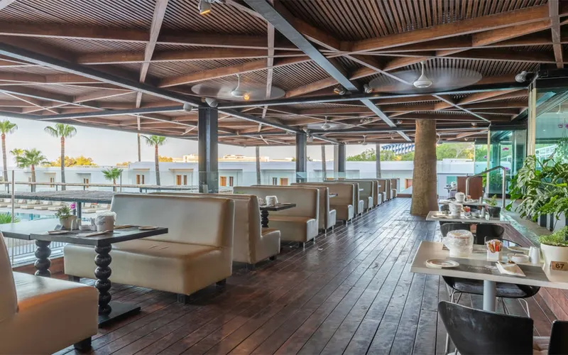 Napa Mermaid Hotel & Suites